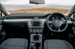 Volkswagen Passat Estate BlueMotion 2015 года (UK)